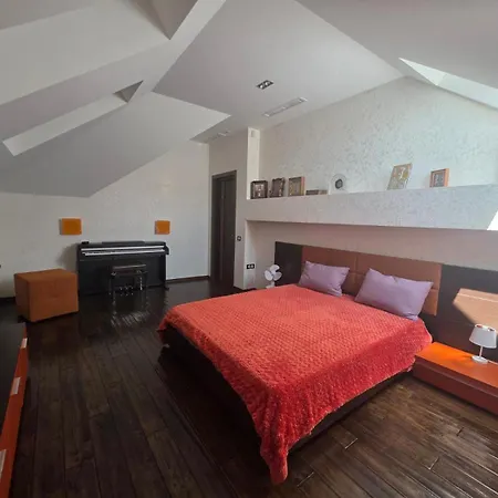 Casa Italiana With Exclusive Pool *